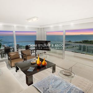 Aquarela - 3 Dormitorios En Suite + Dependencia - Apartamento En Venta