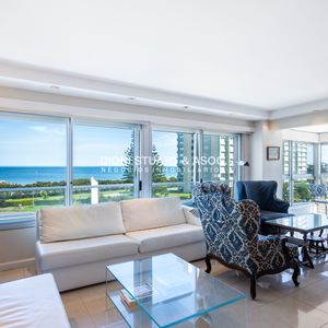 Departamento En Venta Frente Al Mar En Torre Jefferson - 3 Dormitorios + Dependencia -  Reciclado - Complejo Lincoln Center