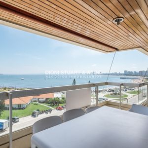 Apartamento En Alquiler Anual - Invernal O De Temporada - 4 Dormitorios Y Dependencia - Con Parrillero - Edificio El Torreon - Playa Mansa