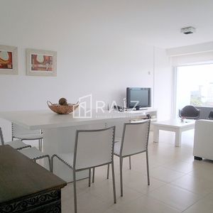 Alquiler Temporario De Apartamento De 3 Dormitorios En Zona Enjoy
