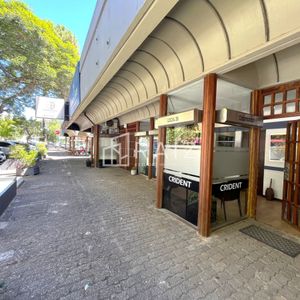 Local En Venta En Galería Santander, Roosevelt Punta Del Este