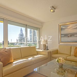Venta Apartamento 4 Dormitorios Lincoln Center