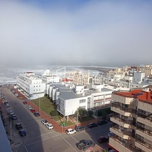 Alquiler Temporada  Apartamento 1 Dormitorio En Peninsuala
