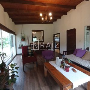 Casa En Venta 2 Dormitorios 1 Baño El Tesoro