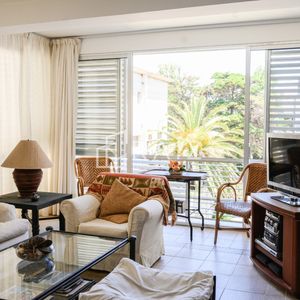 Apartamento En Venta 3 Dormitorios Peninsula