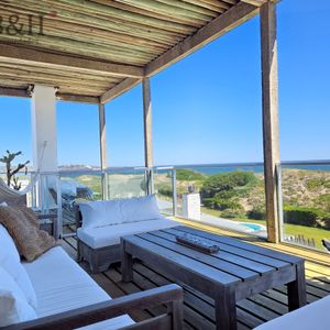 Alquiler Casa Para 10 Personas Punta Ballena, Punta Del Este.