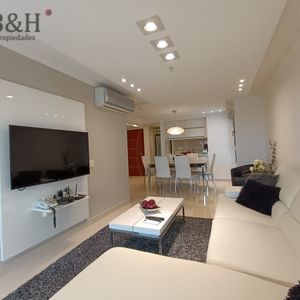 Alquiler Anual De Apartamento De 2 Dormitorios En Mansa Punta Del Este