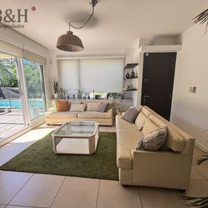 Casa De 3 Dormitorios  - Punta Del Este