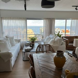 Apartamento De 2 Dormitorios En Alquiler Temporal, Punta Del Este