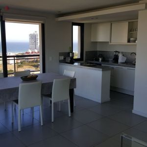 Alquiler Anual Apartamento Brava