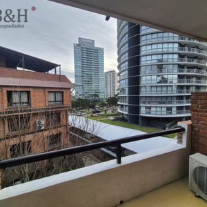 Apartamento A La Venta De 1 Dormitorio En Roosevelt
