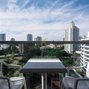 Apartamento De 2 Dormitorios En Edificio Chronos , Punta Del Este
