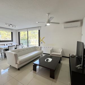 Apartamento En Venta Y Alquiler De 3 Dormitorios Punta Del Este