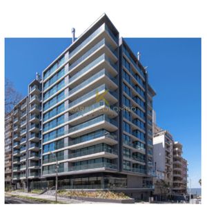Apartamento De Tres Dormitorios En Venta En Bilú Biarritz, Punta Carretas