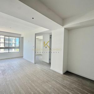 Apartamento En Venta, Roosevelt, Punta Del Este. A Estrenar