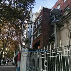 Apartamento 2 Dormitorios C/balcon, La Blanqueada Con Renta