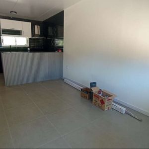 Apartamento, Tipo Casita, En Prado 1 Dormitorio, Cochera, Parrillero Y Fondo
