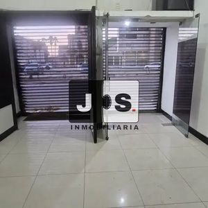 Alquilo Local En Ciudad Vieja