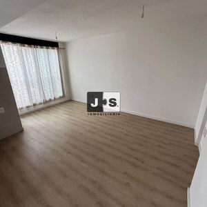 Apartamento En Alquiler C/ Cochera En Cordón