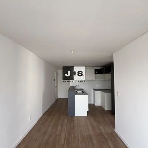 Apartamento En Alquiler C/ Cochera En Cordón