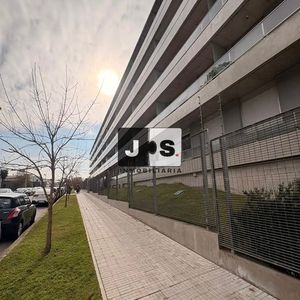 Apartamento En Alquiler 2 Dormitorios C/ Cochera En Buceo