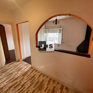 Vendo Apartamento 1 Dormitorio Con Estufa A Leña En El Centro