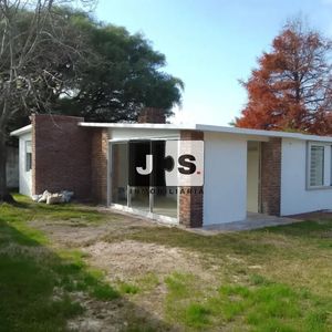 Alquilo Casa A Estrenar 2 Dormitorios Y 2 Baños Con Cochera En Solymar