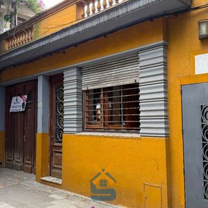 Casa En Venta C/ Cochera En Cordón