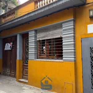 Casa En Venta C/ Cochera En Cordón