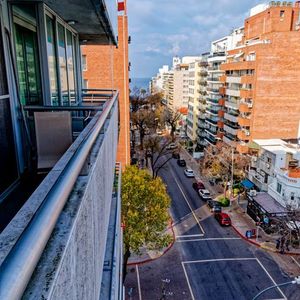 Alquiler/ Apartamento 1 Dormitorio/ Cochera/ Balcon/ Punta Carretas