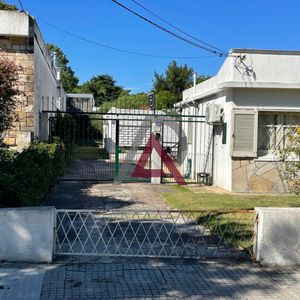 Venta 2 Casas Ph Con Terreno 642m2 - Malvin- 097.094.674