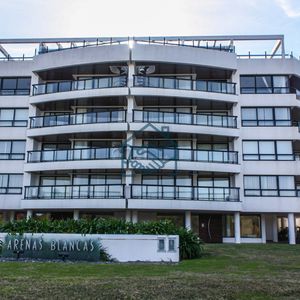 Venta Apartamento 3 Dormitorios Playa Brava