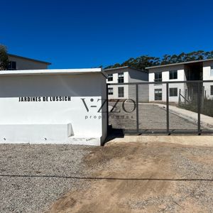 Apartamento En Venta En Jardines De Lussich, Maldonado. Oportunidad, Con Posibilidad De Financiación Propia