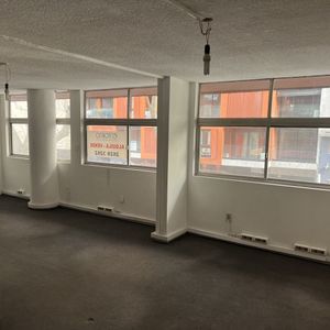 Planta Entera De Oficinas Con 6 Garajes En Subsuelo Exclusivo - ¡a La Venta!
