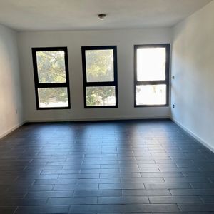 Alquiler De Apartamento En Ciudad Vieja