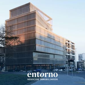 Alquiler Oficina En Piso 5 – Próxima A Rambla Y Plaza Independencia - Oficinas Aaa