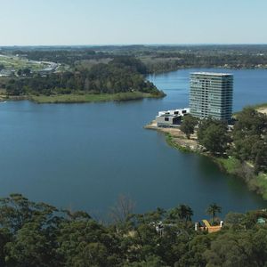 Apartamento Duplex De 3 Dormitorios En Carrasco Boating