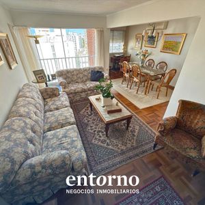 Apartamento En Venta De 3 Dormitorios - Piso 12 | Cochera Y Baulera