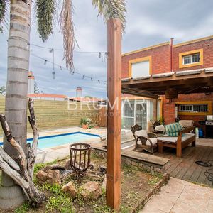 Venta Casa En Oportunidad A Pasos De Playa Mansa.