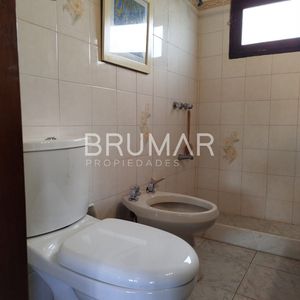 Venta Casa Mansa 5 Dormitorios