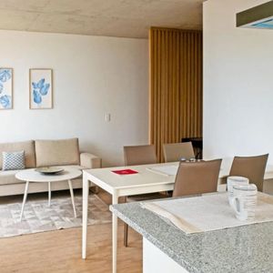 Apartamento En Venta C/ Cochera En Barrio Sur