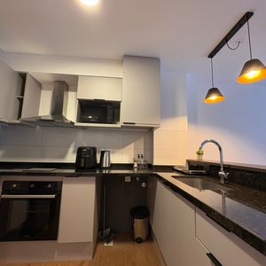 Apartamento En Alquiler C/ Cochera En Cordón