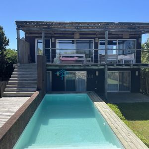 En Venta Casa En El Chorro Con Vista Al Mar 4 Dormitorios