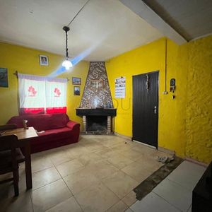 Venta Casa Ph 2 Dormitorios, Cochera, Parrillero En Cerro