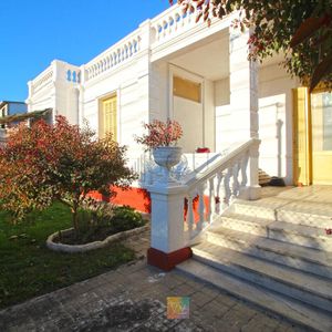Venta De Casa 4 Dormitorios Y Garaje, Paso Molino