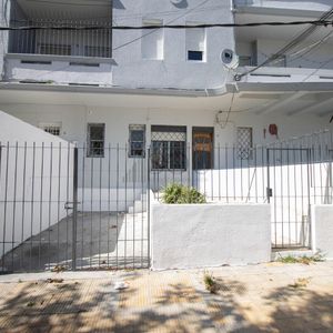 Venta Apartamento Un Dormitorio Y Cochera En Malvín