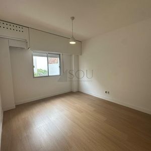 Venta En Pocitos Oficina O Consultorio