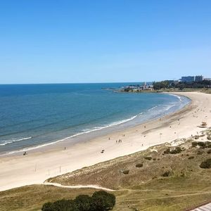 Venta Apartamento De 2 Dormitorios Frente Al Mar En Malvin