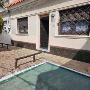 Casa En Venta C/ Cochera En Buceo