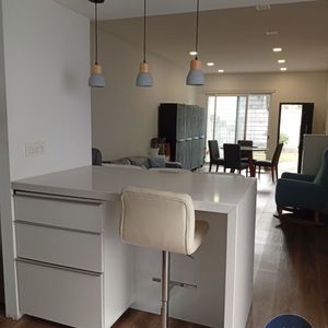 Venta Casa Reducto 3 Dormitorios Con Cochera